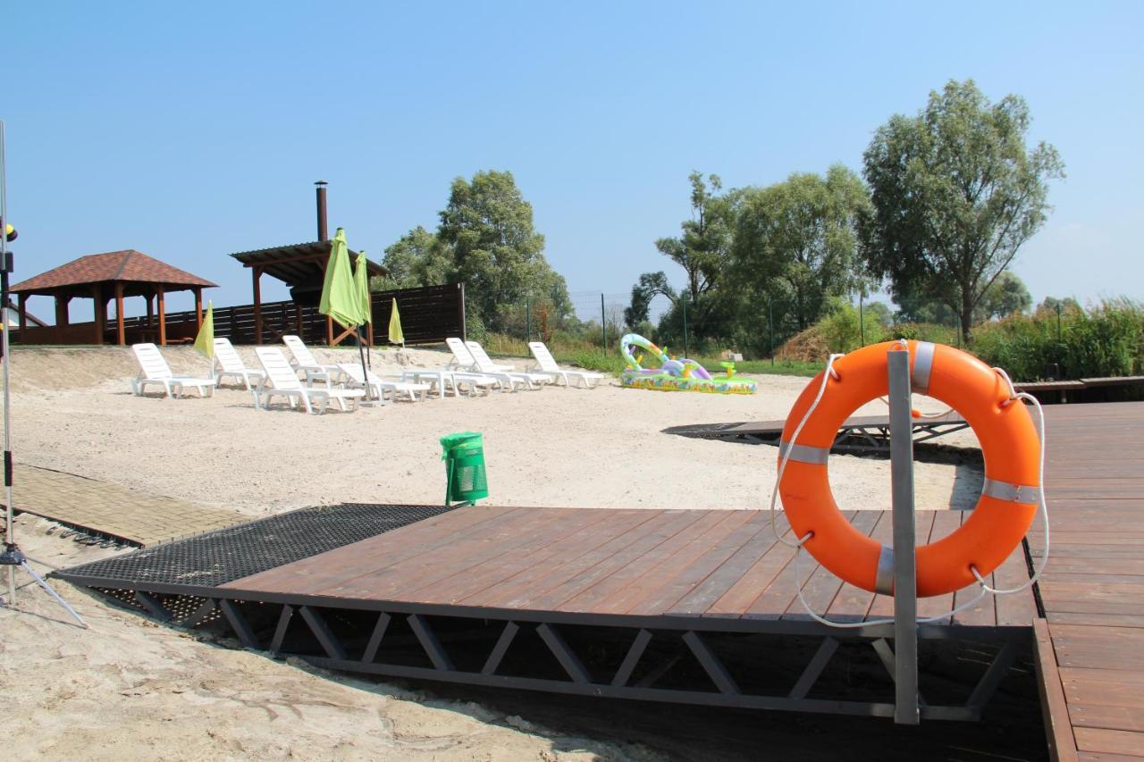 Eden Resort Yasnogorodka  Exterior photo